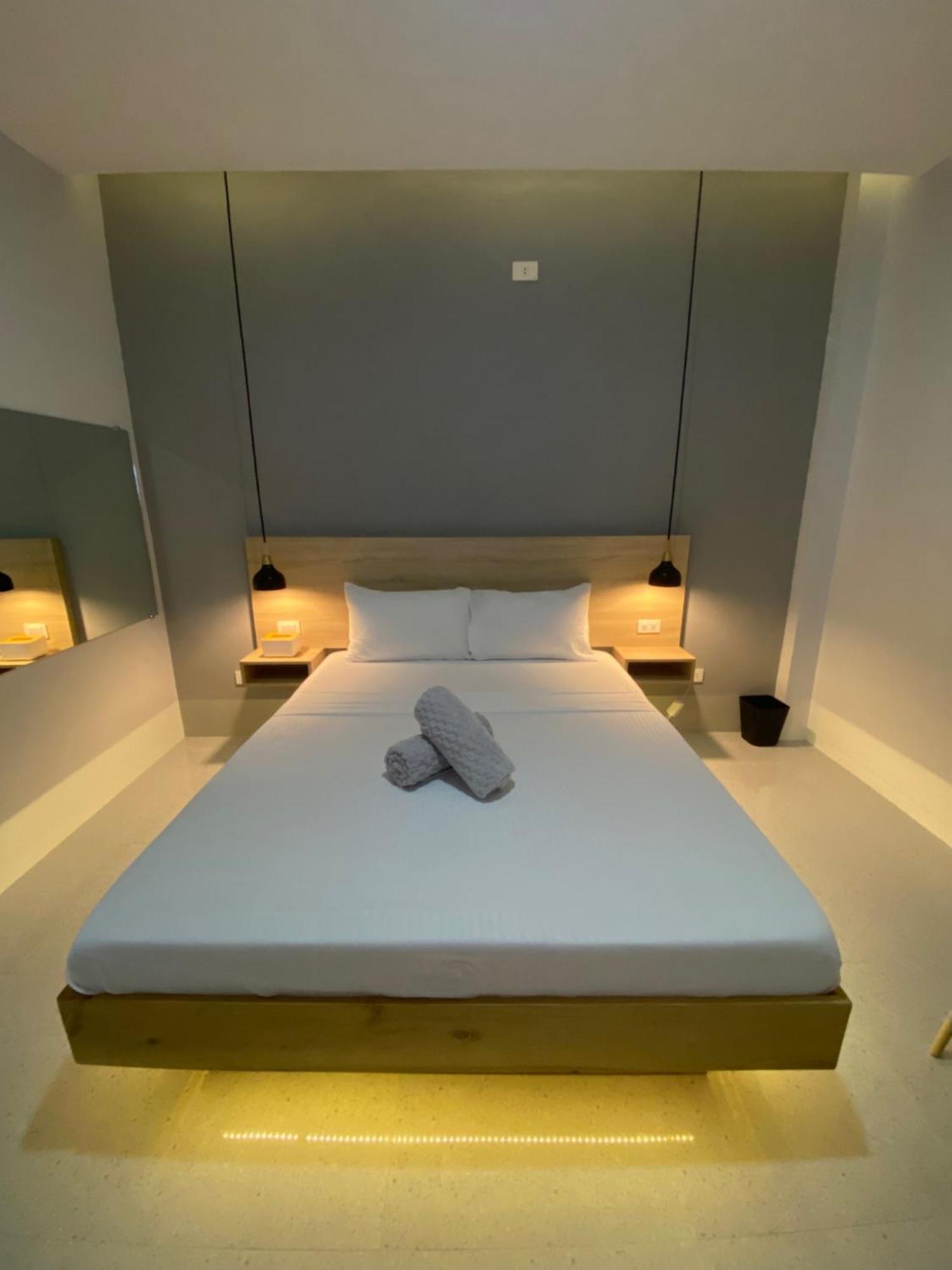 Tropical Stay Accommodations Dao Città di Tagbilaran Esterno foto